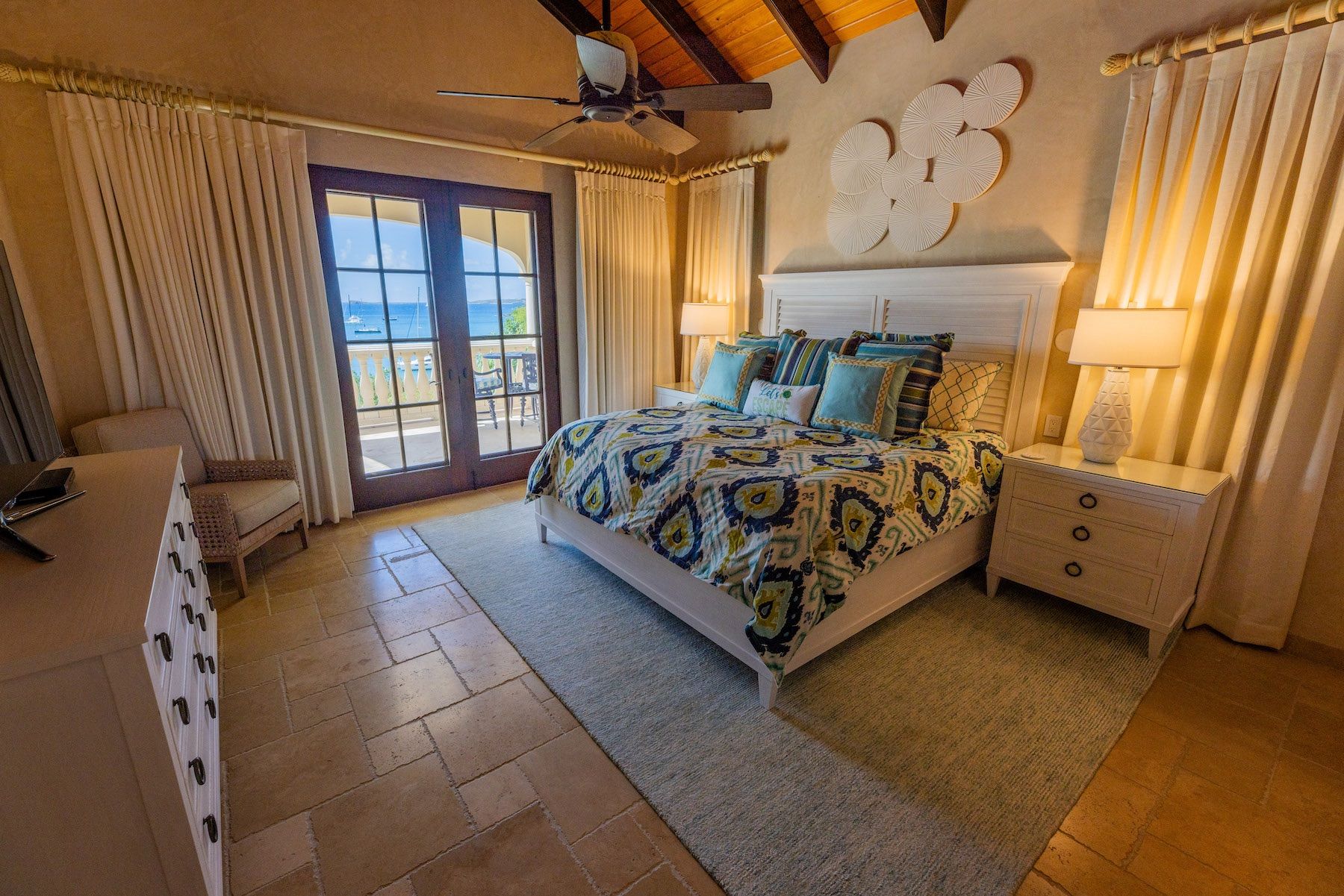 Cruz on Inn villa photo.