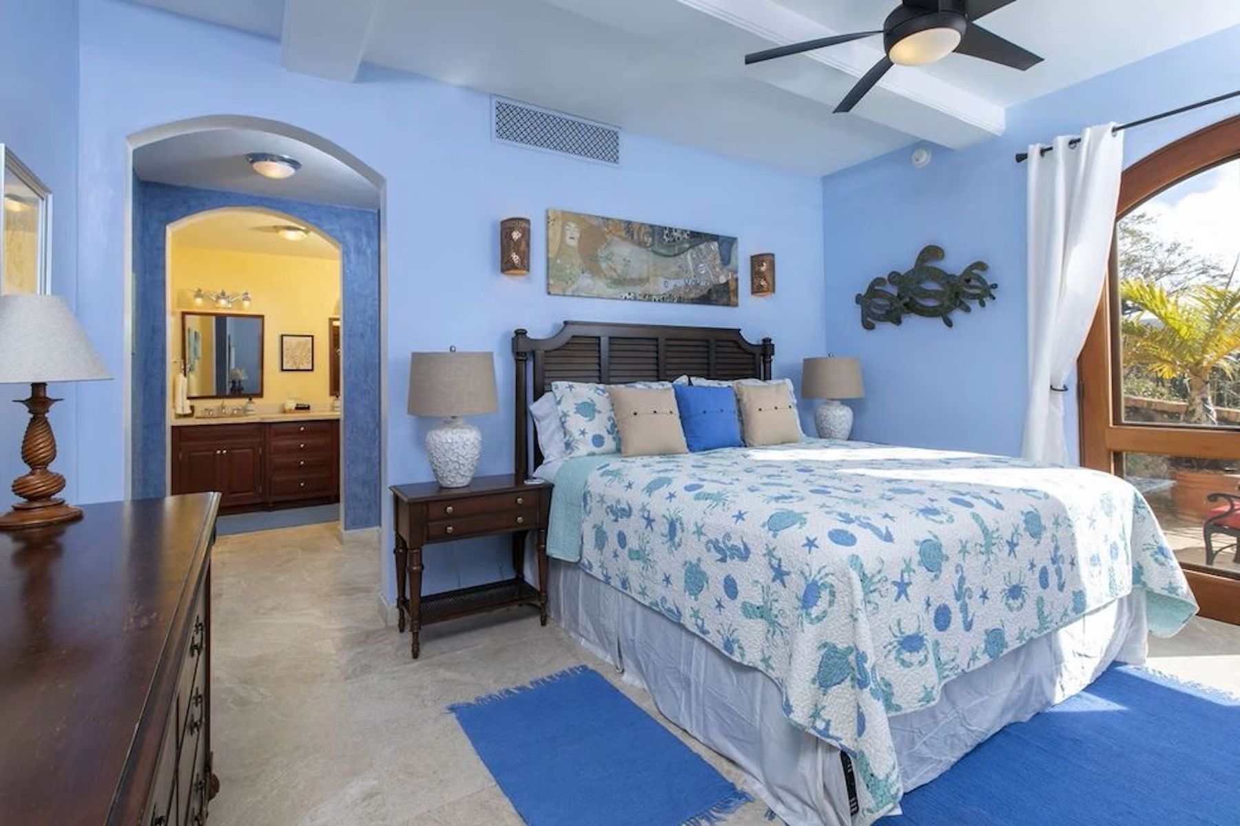 South Shore villa photo.