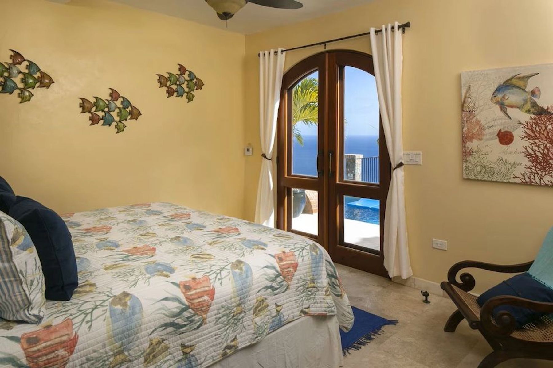 South Shore villa photo.