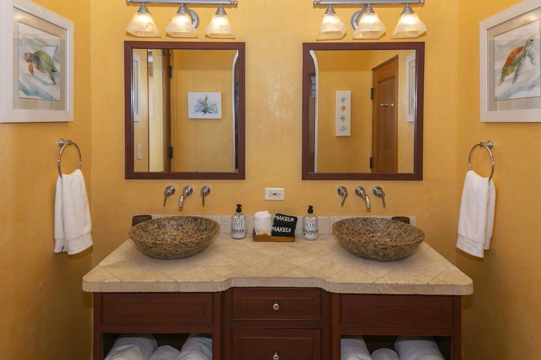 South Shore villa photo.