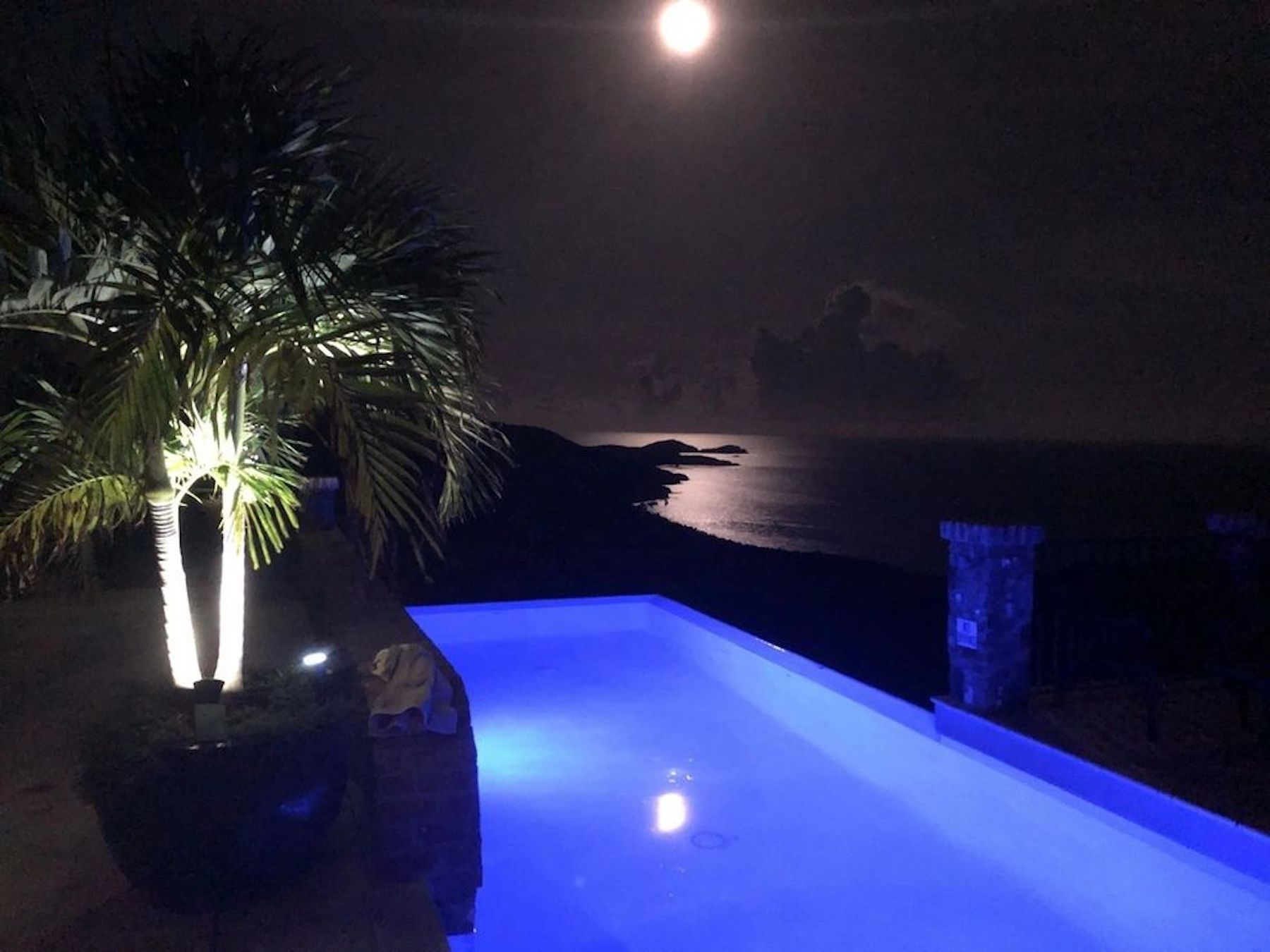 South Shore villa photo.