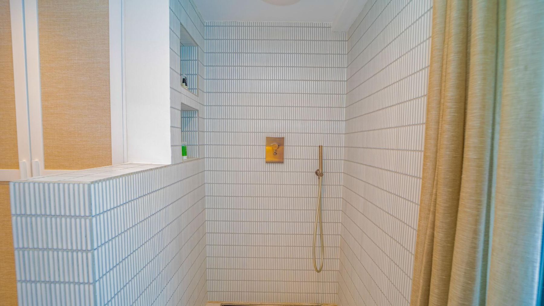Colette villa photo.