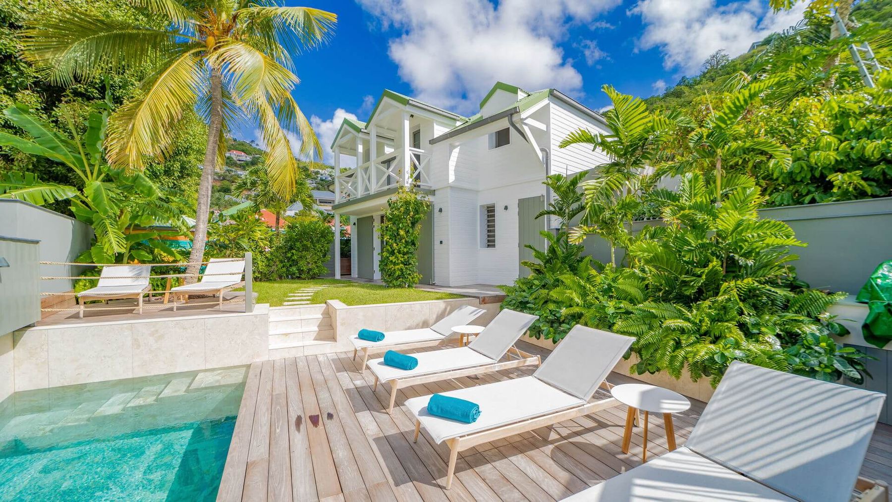 Colette villa photo.