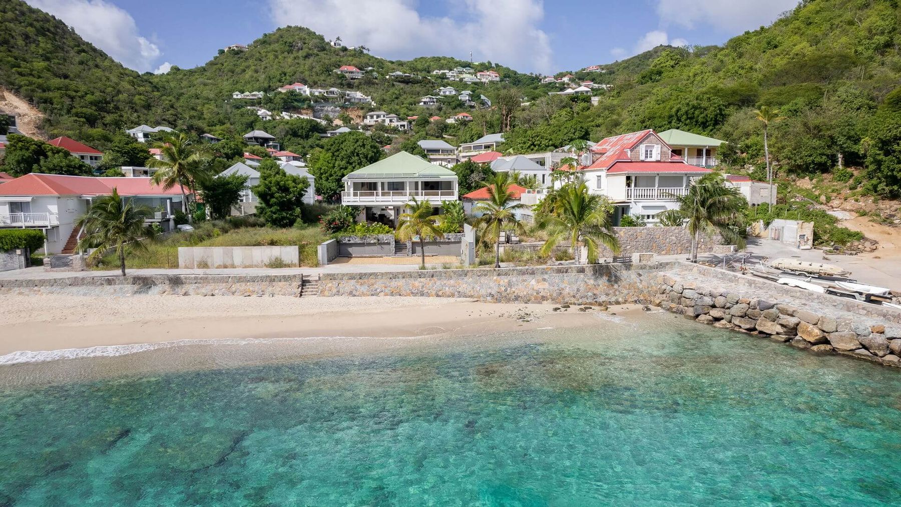 Colette villa photo.