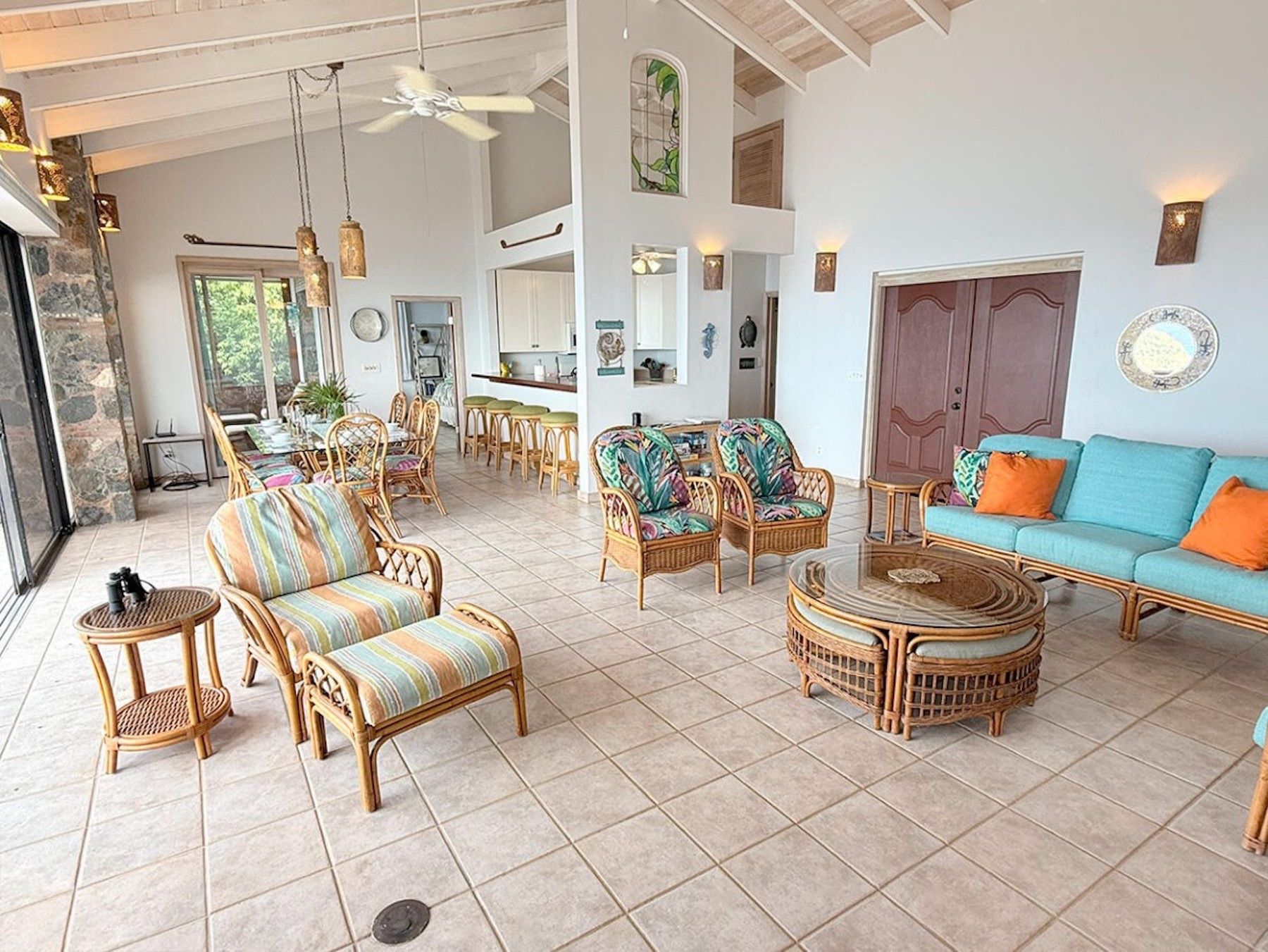 Anole villa photo.
