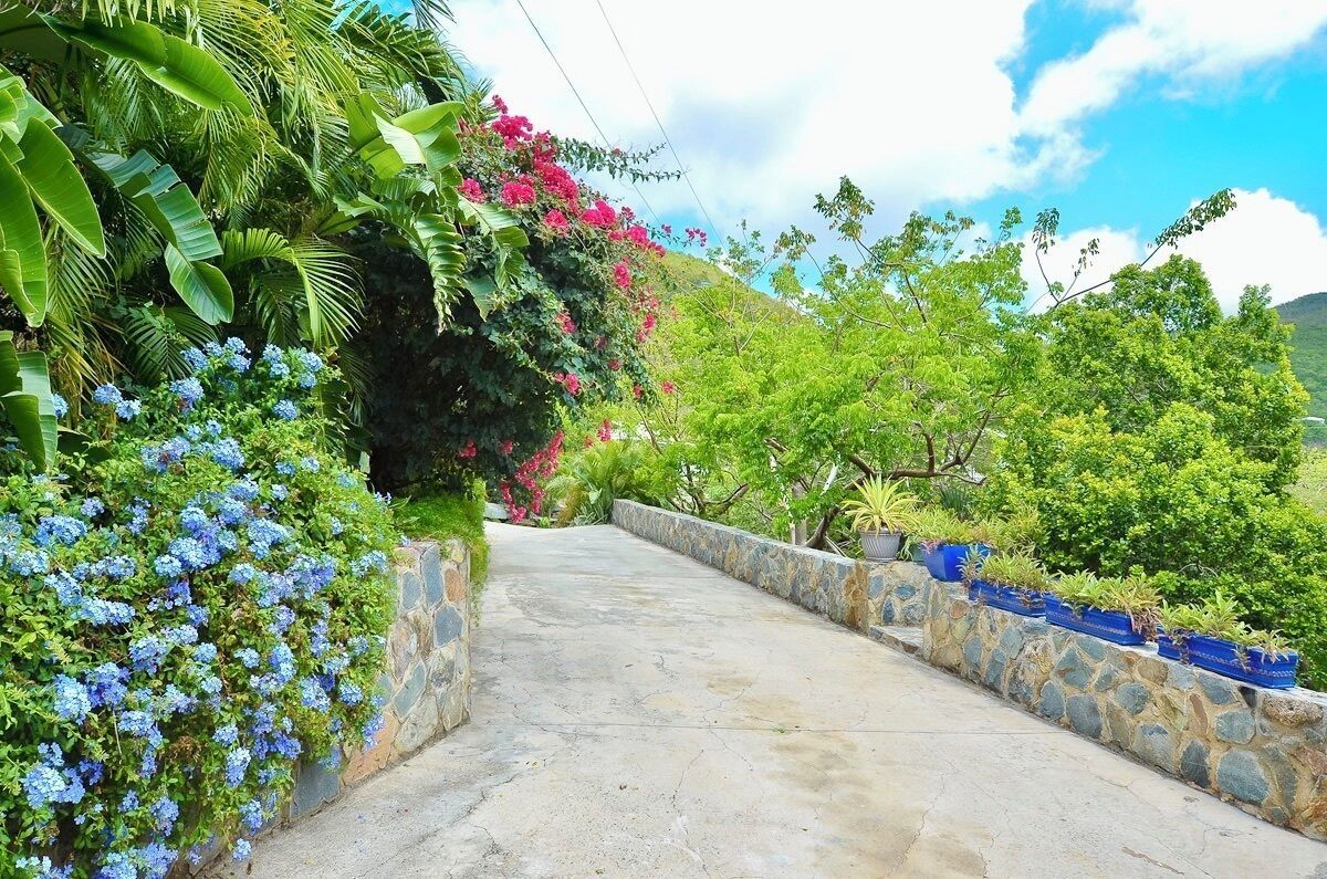 Crystal Shores Estate villa photo.