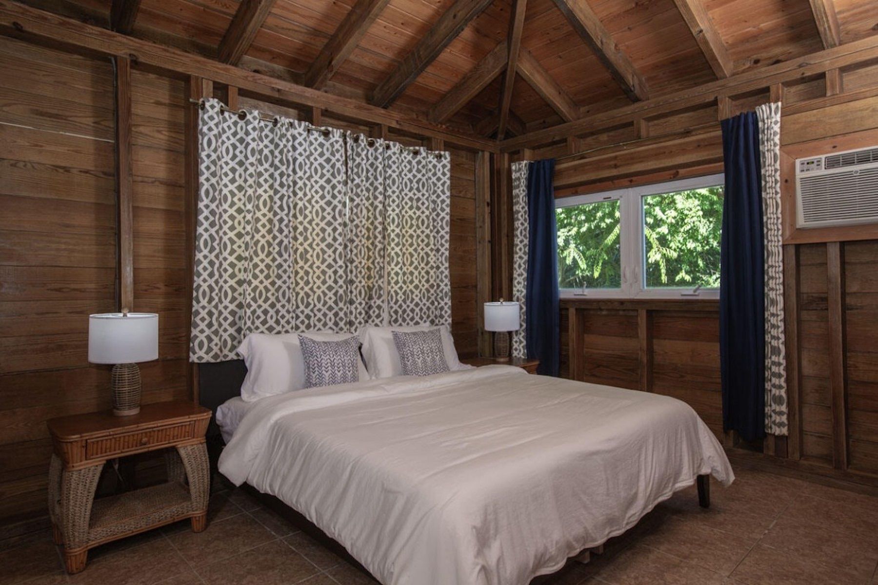 Crystal Shores Estate villa photo.