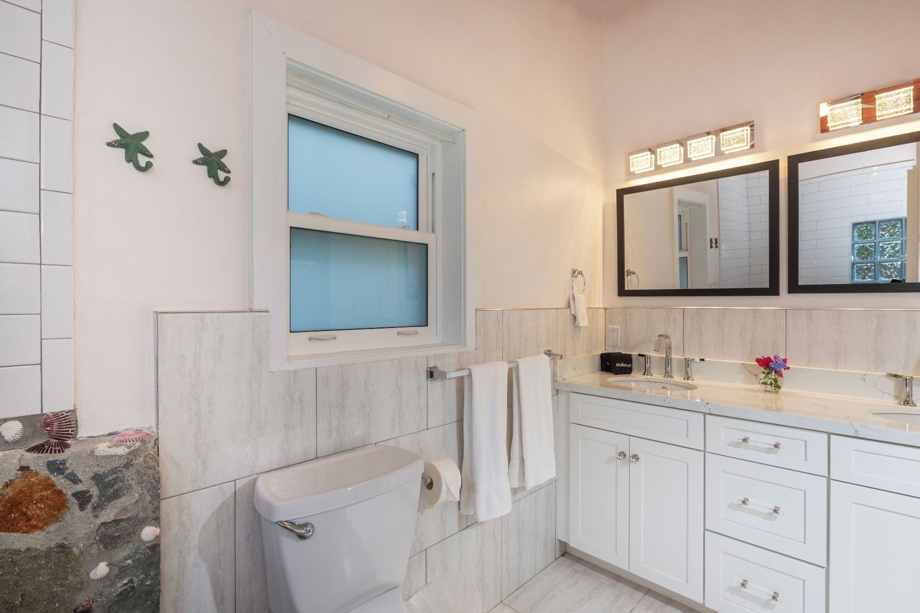 Crystal Shores Estate villa photo.