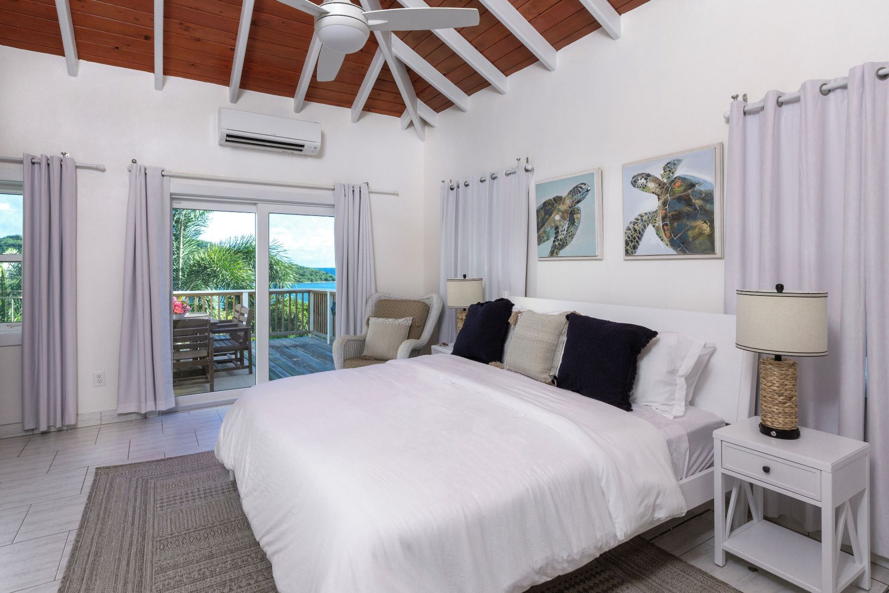 Crystal Shores Estate villa photo.