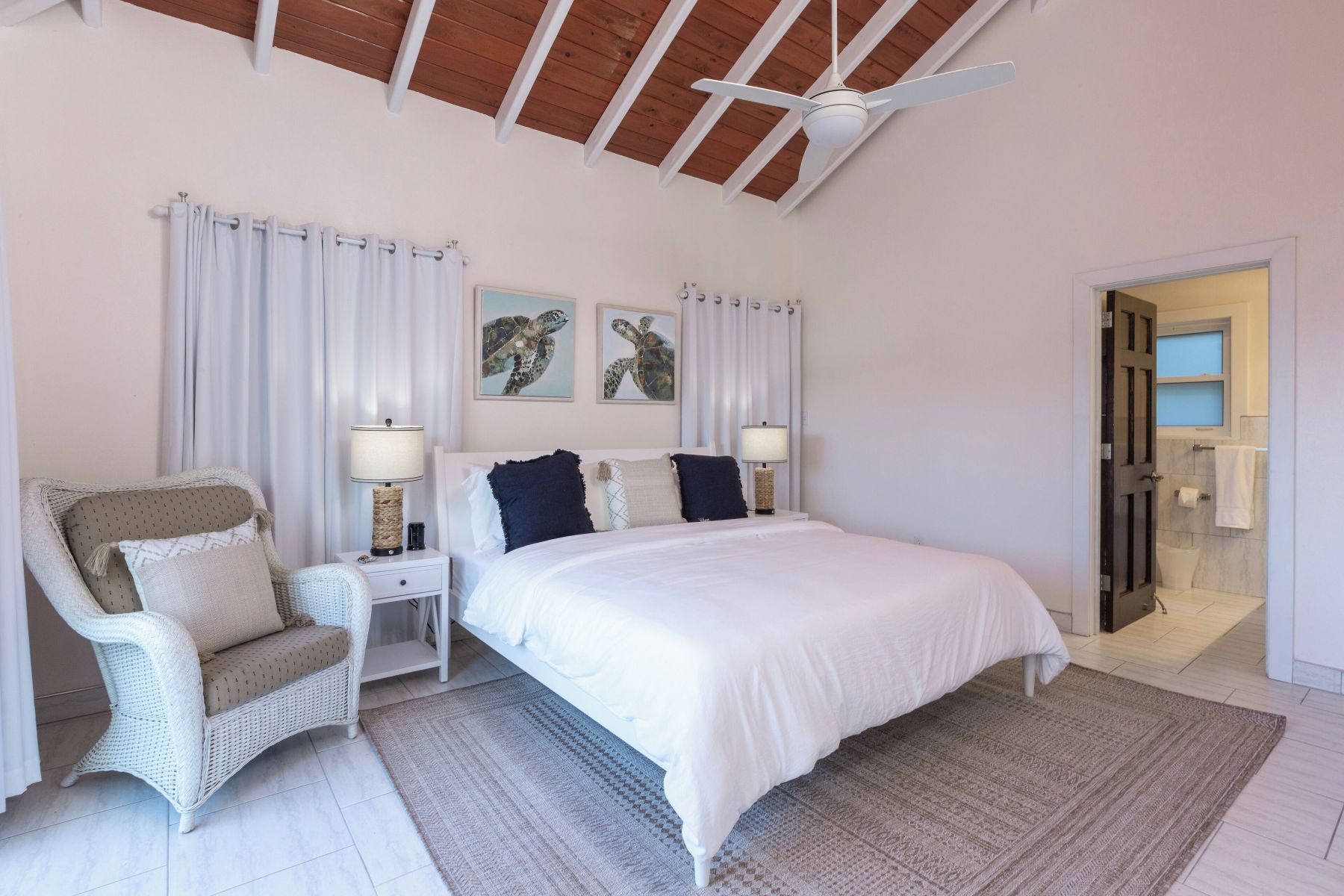 Crystal Shores Estate villa photo.