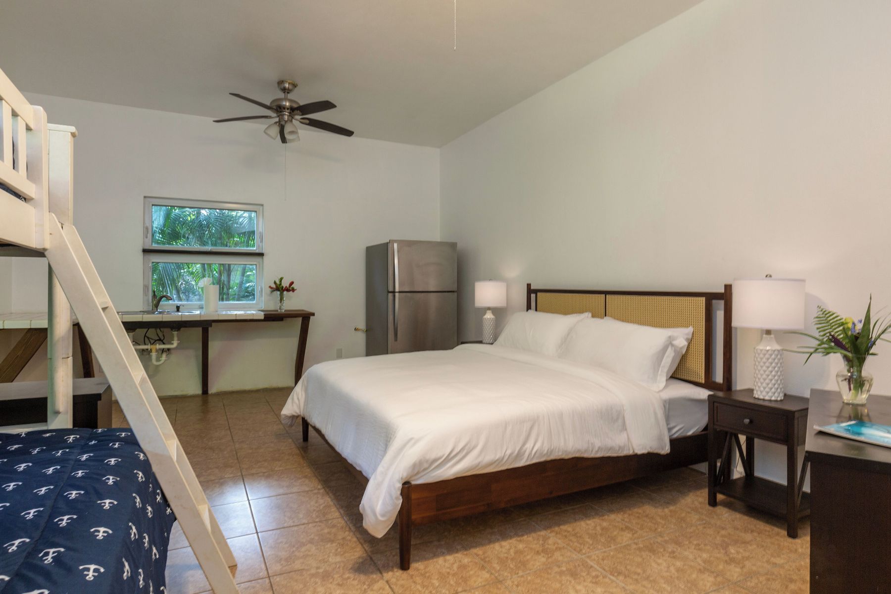 Crystal Shores Estate villa photo.