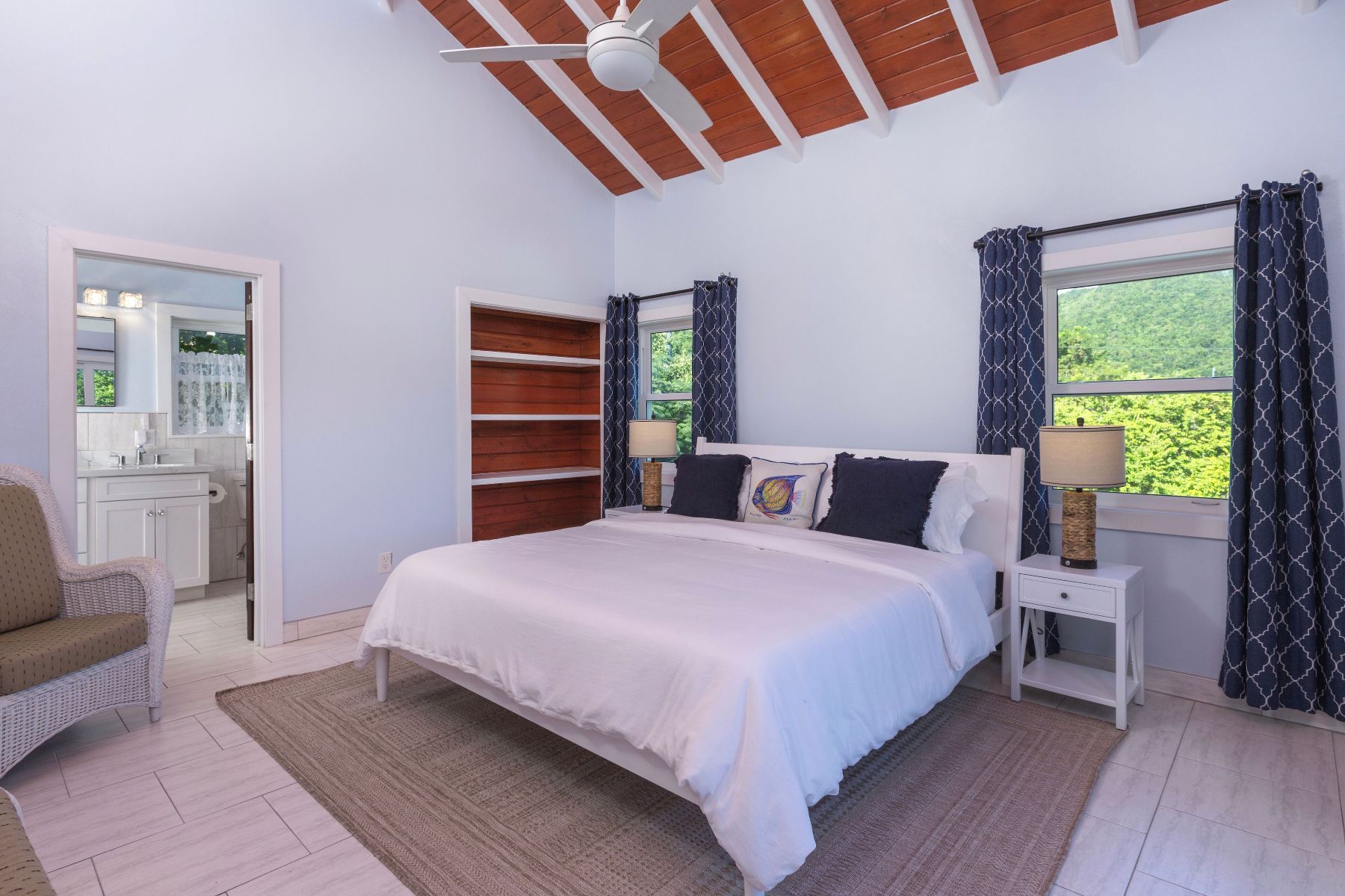 Crystal Shores Estate villa photo.
