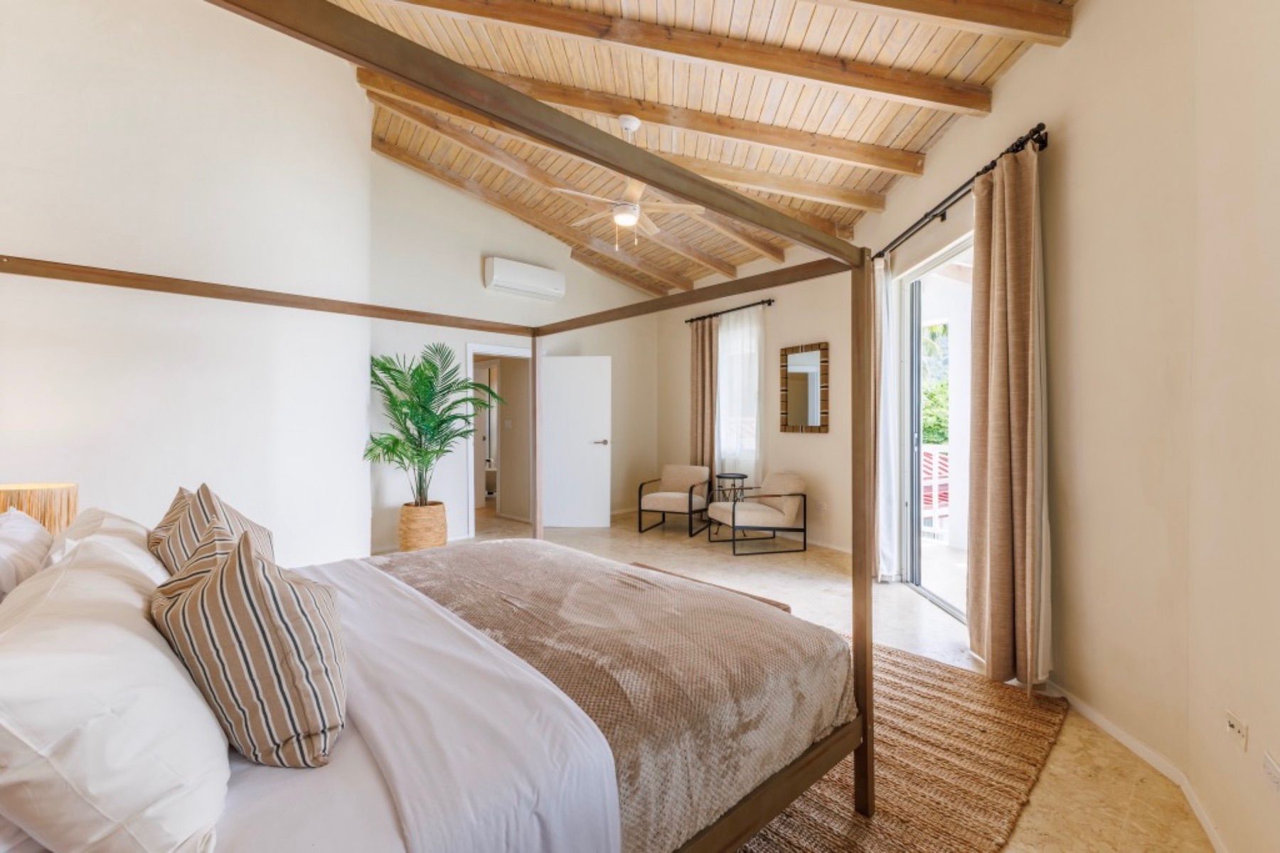 Bedroom - Upper Level