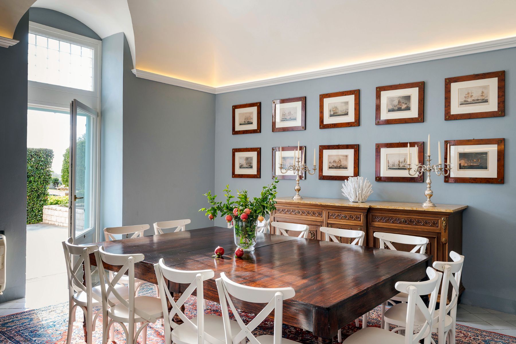 Domus Olivae villa photo.