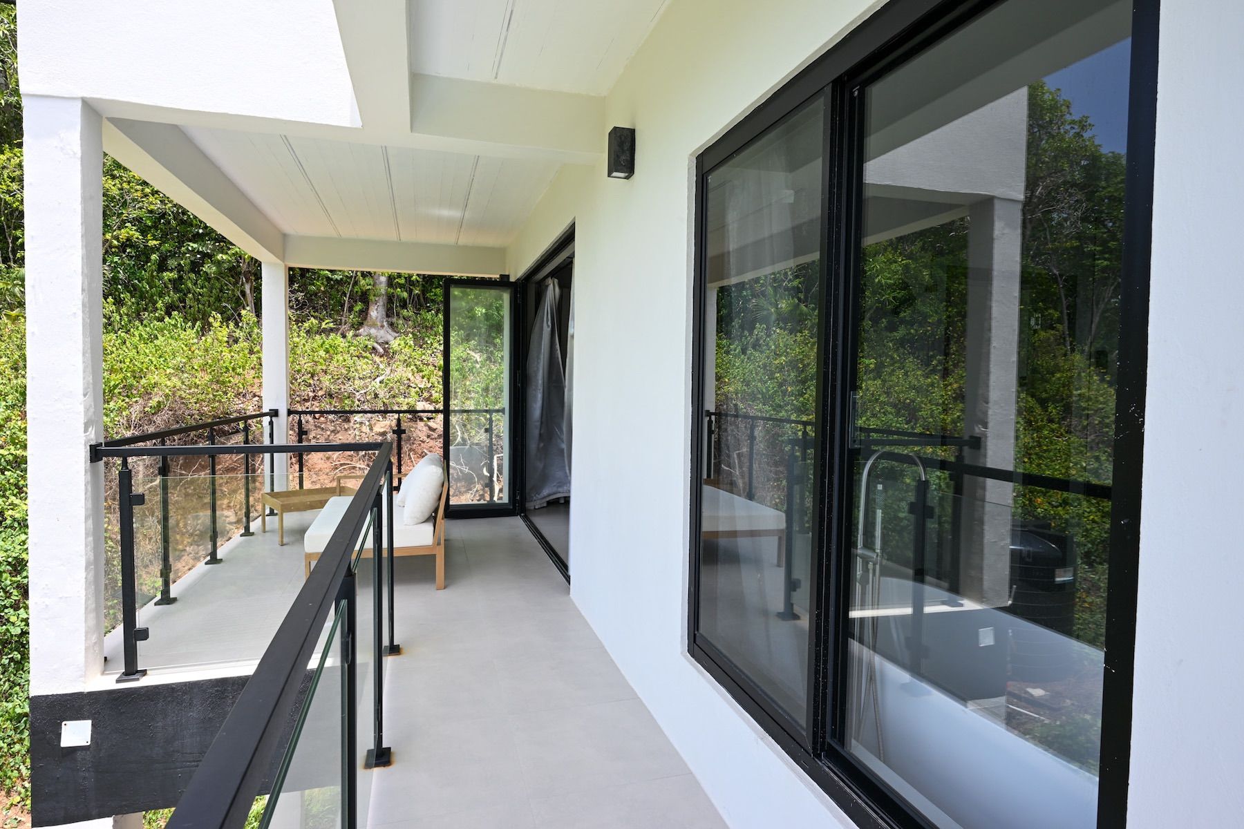 Jasiri villa photo.