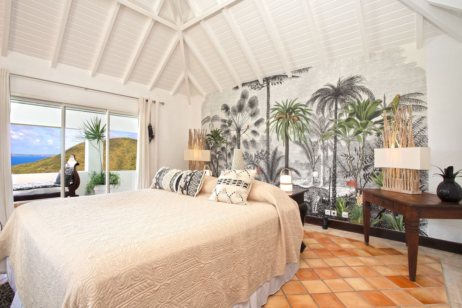 Privilege Estate villa photo.