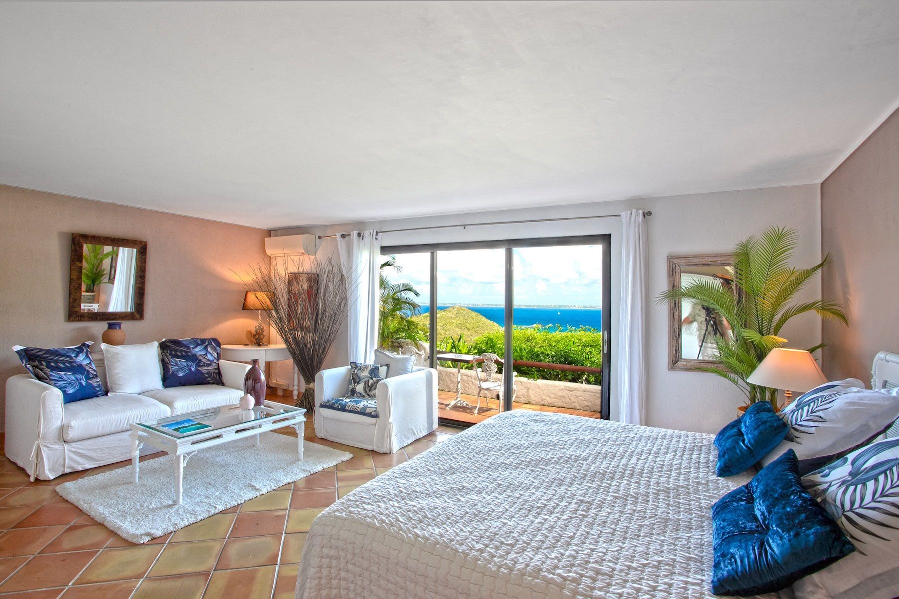 Privilege Estate villa photo.