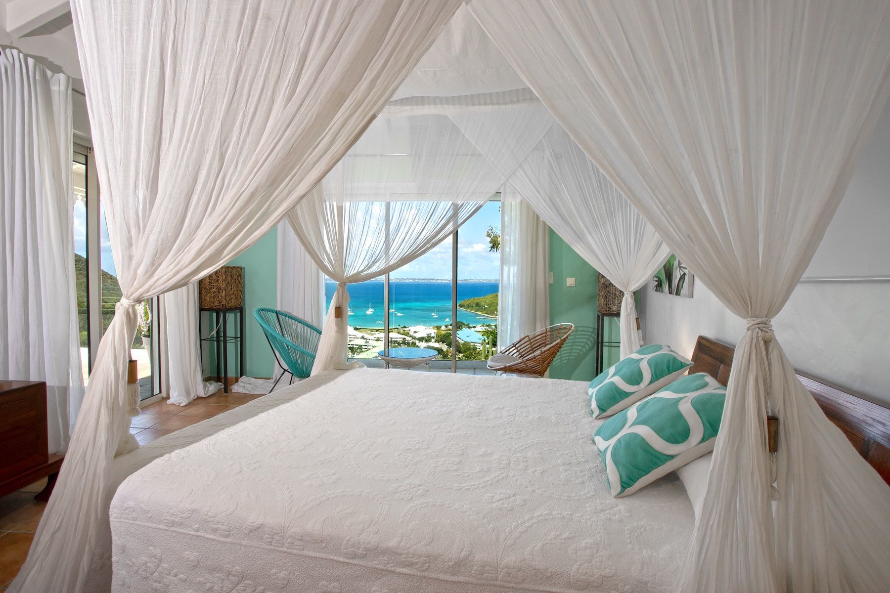 Privilege Estate villa photo.