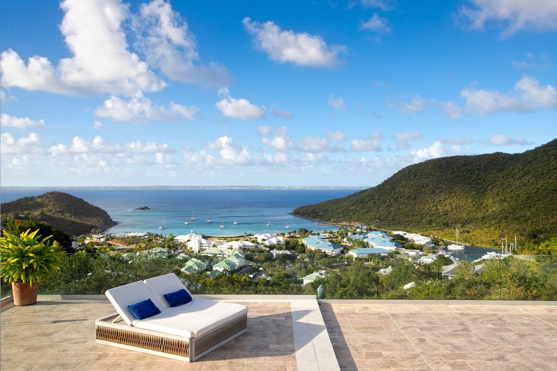 Privilege Estate villa photo.