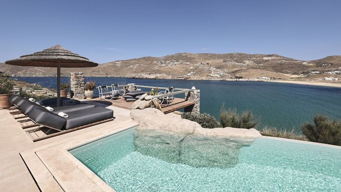 Kyma villa photo.