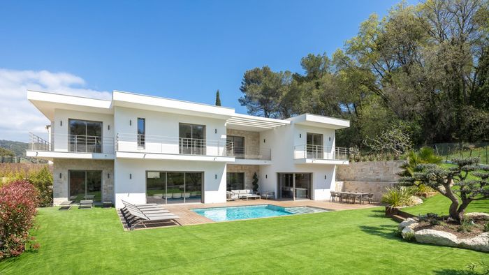 Blanc Villa villa photo.