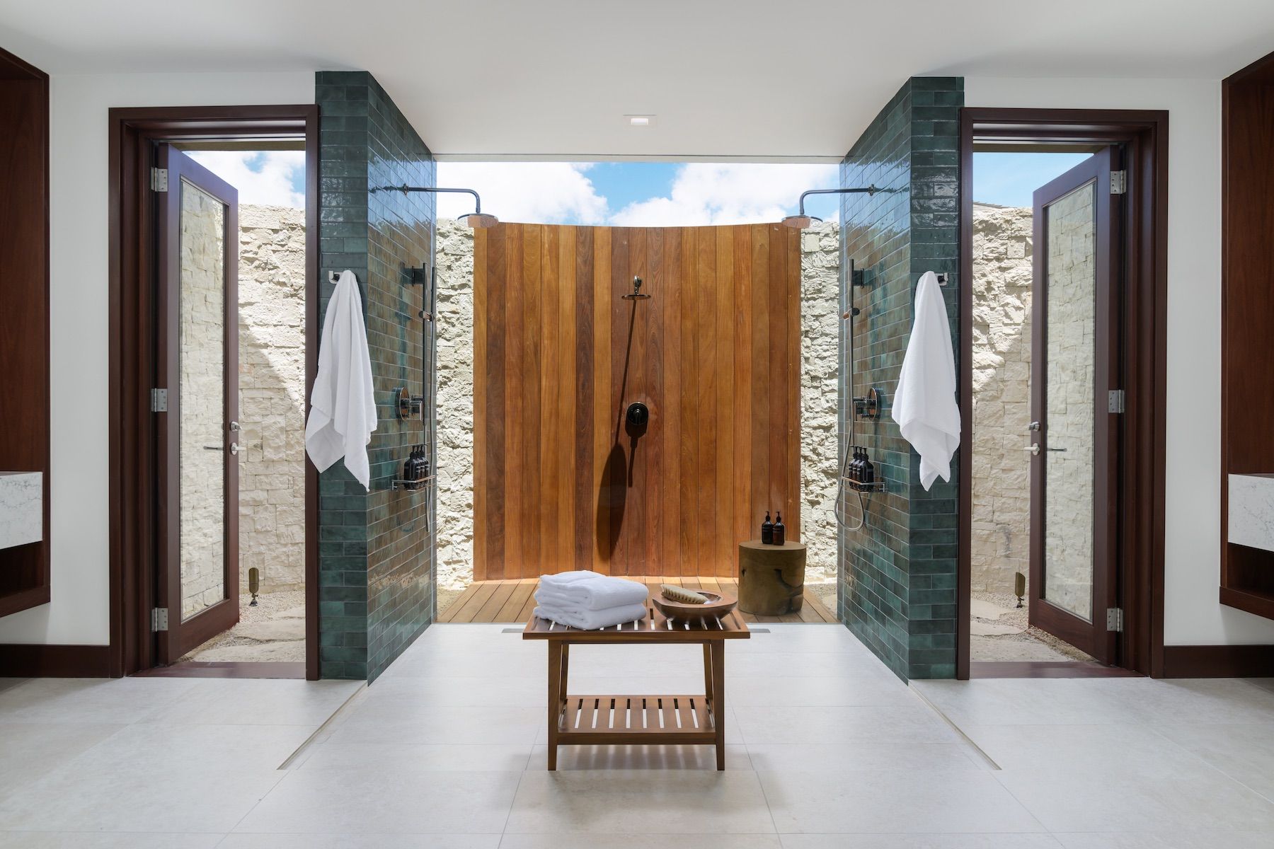 Ensuite