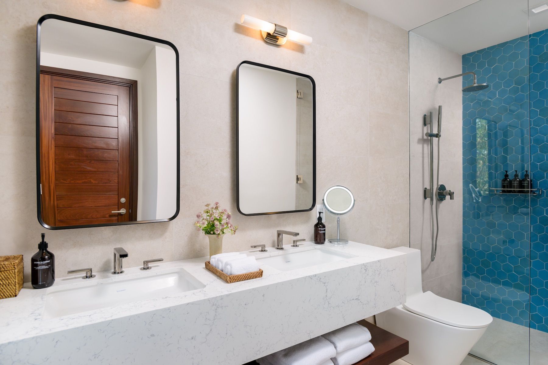 Ensuite