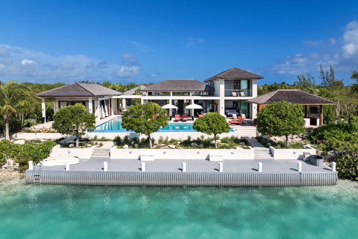 Sundance Villa located in Leeward