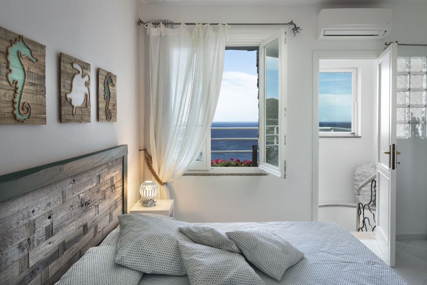Ondalea villa photo.