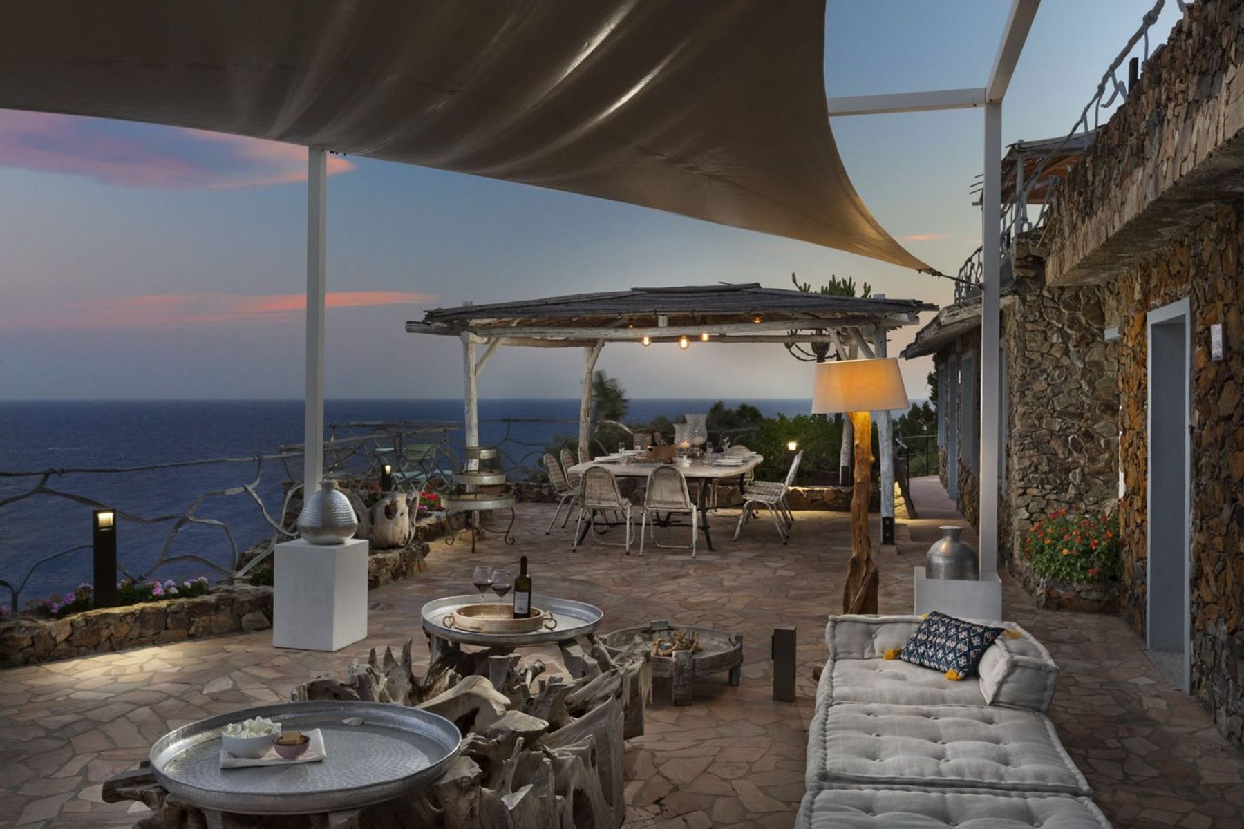 Ondalea villa photo.
