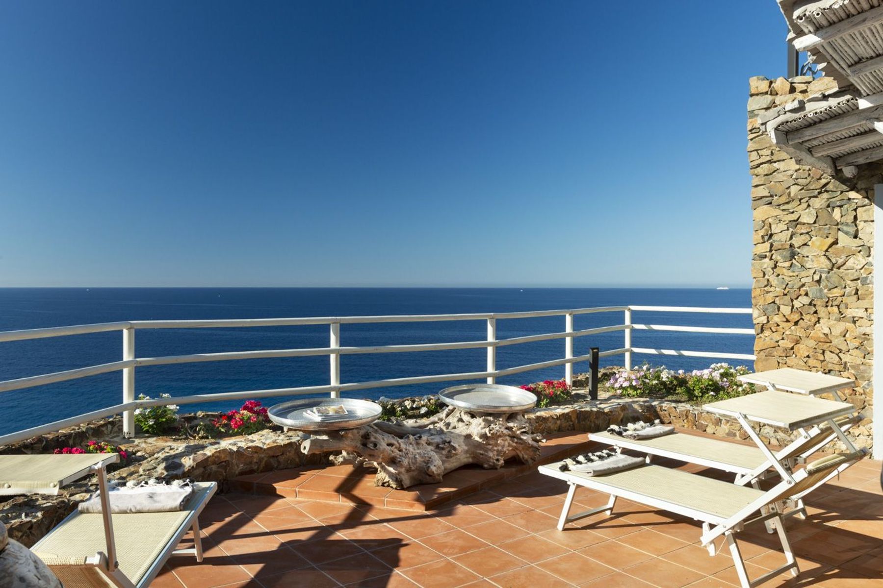 Ondalea villa photo.