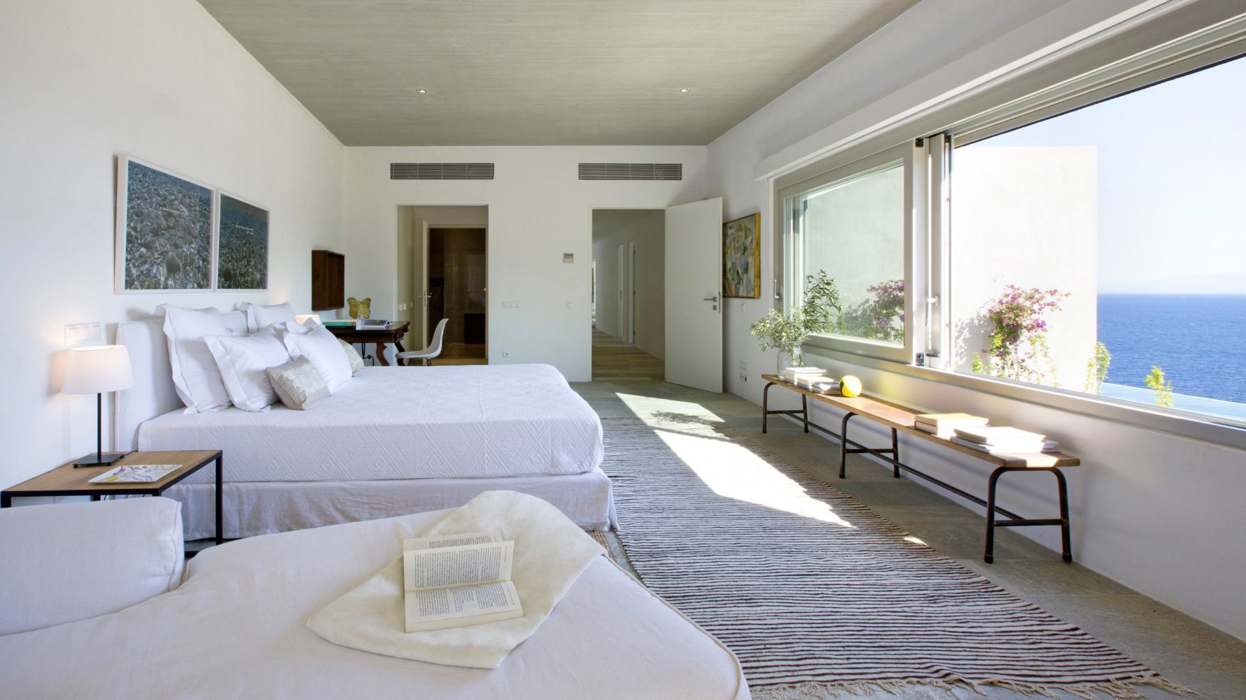 Idylle villa photo.