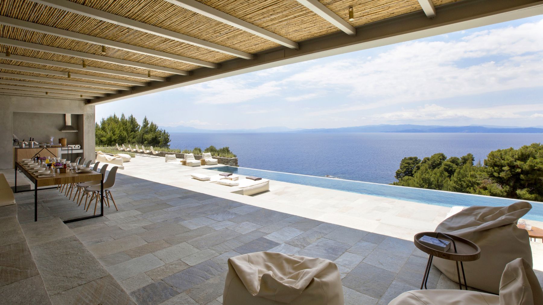 Idylle villa photo.