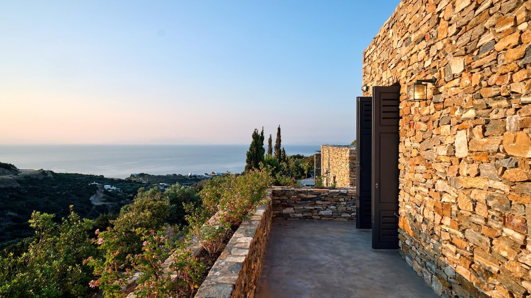 The Hidden Bloom villa photo.