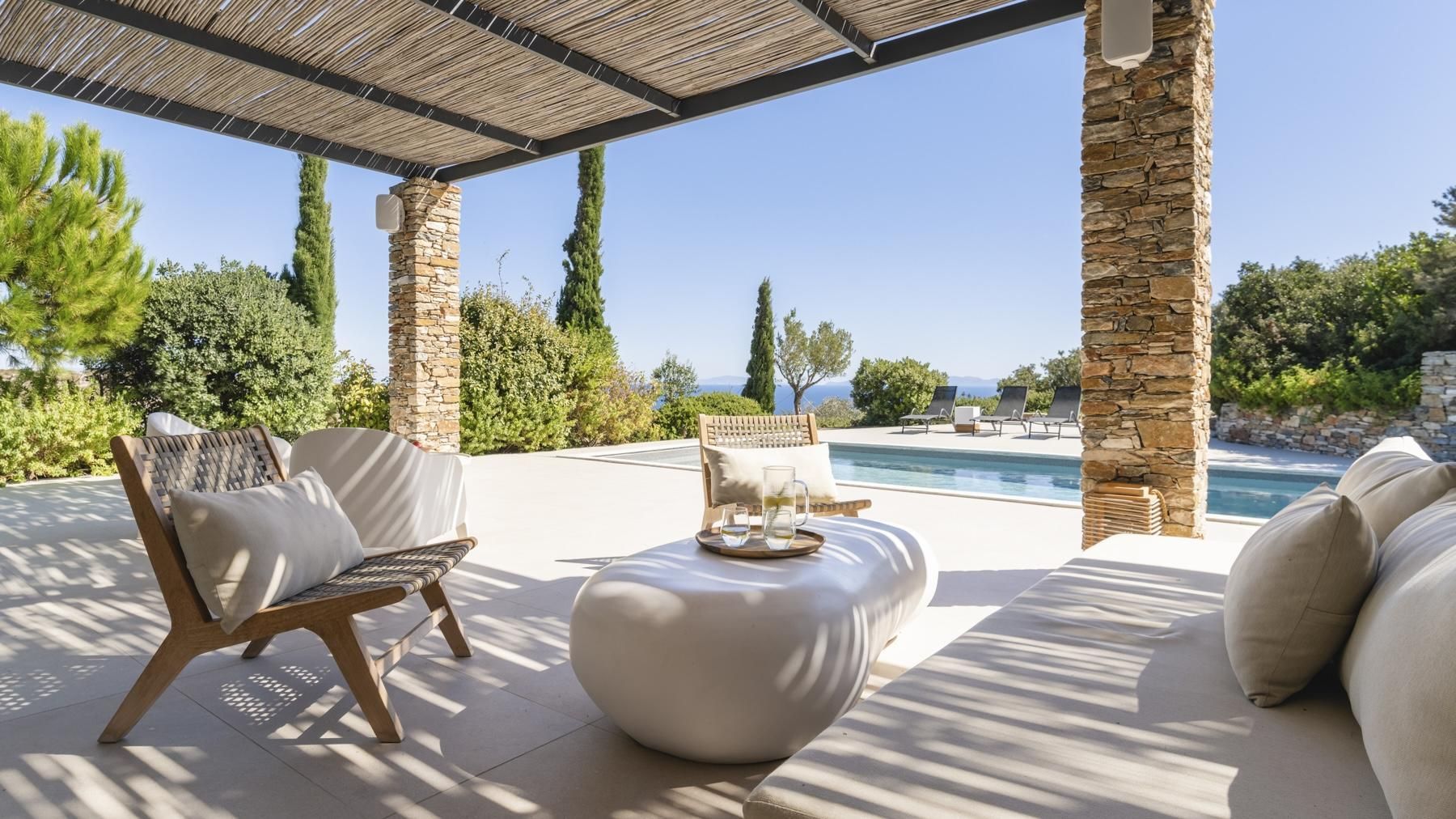 The Hidden Bloom villa photo.