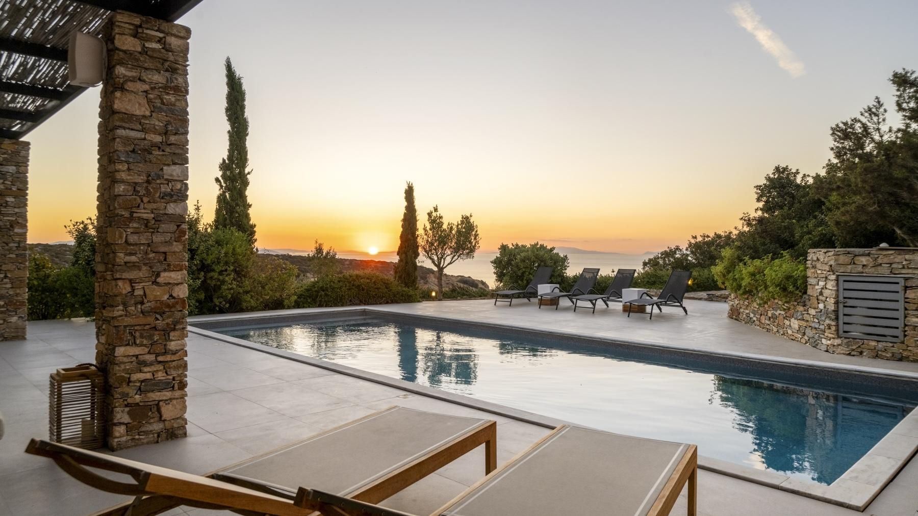 The Hidden Bloom villa photo.