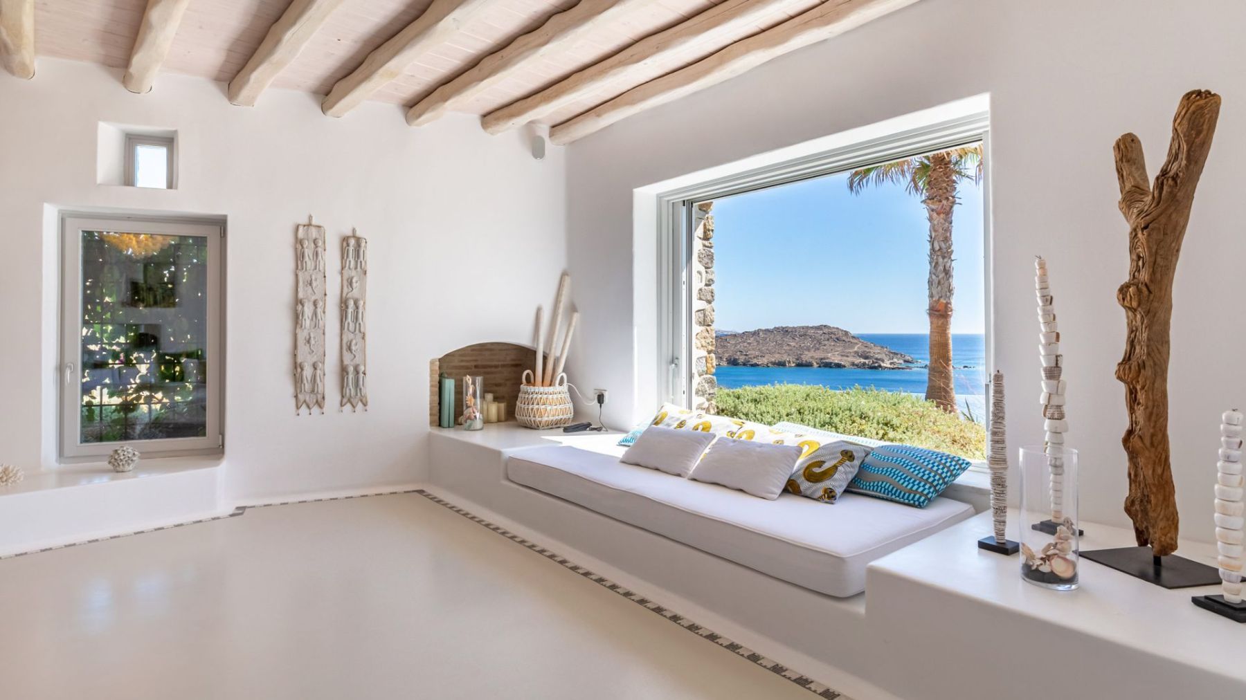 Destino villa photo.