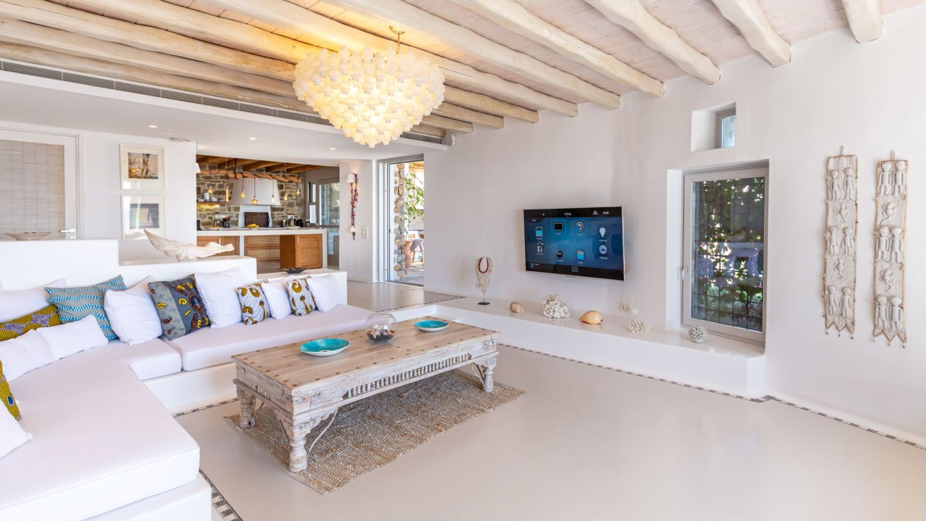 Destino villa photo.