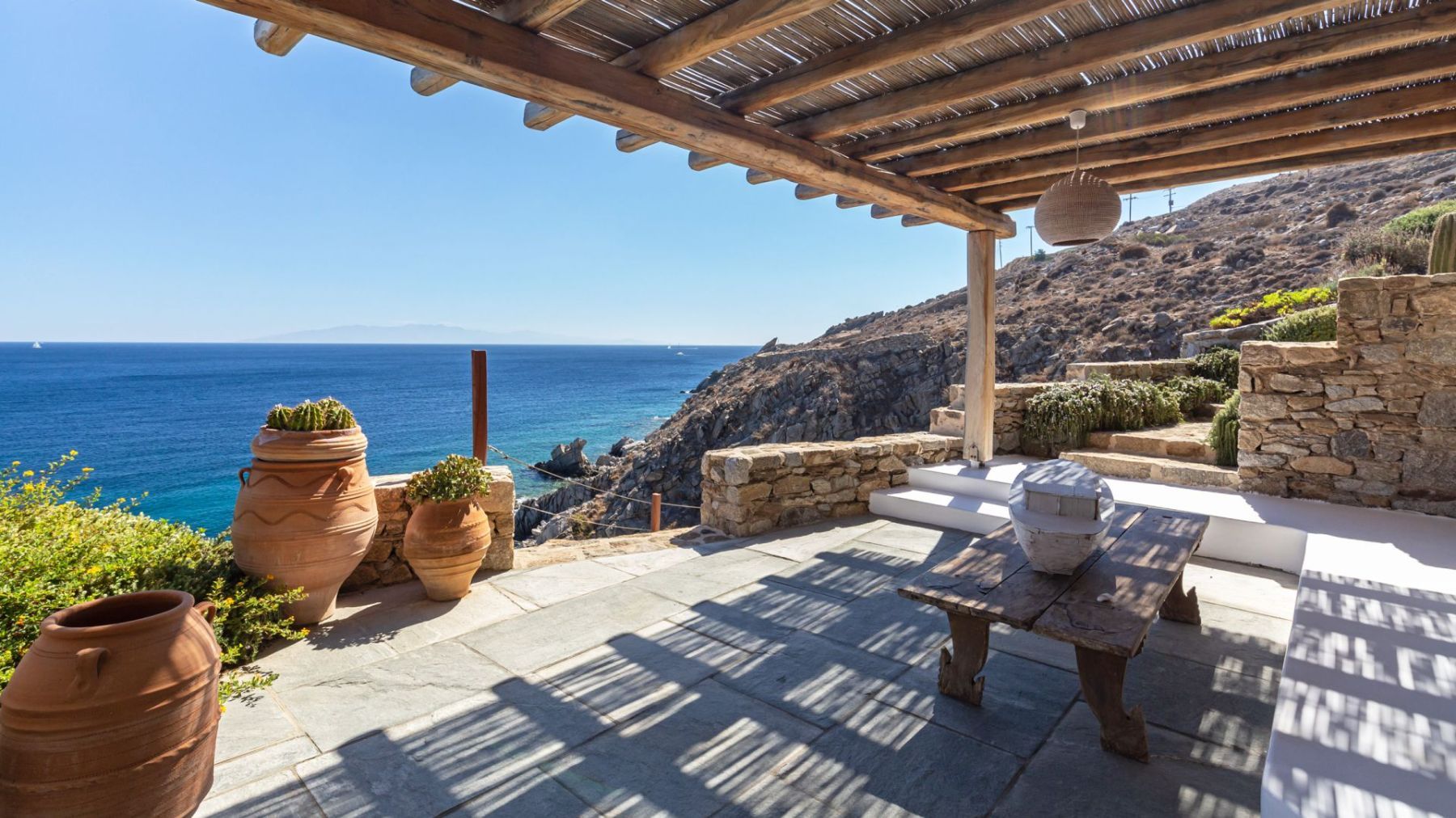 Destino villa photo.