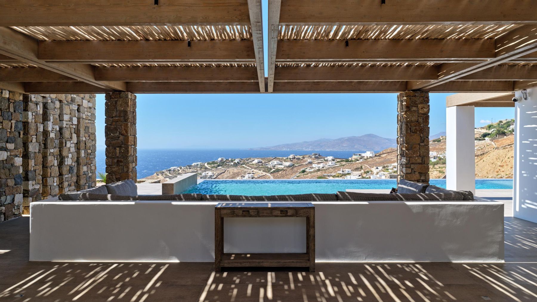White Velvet villa photo.