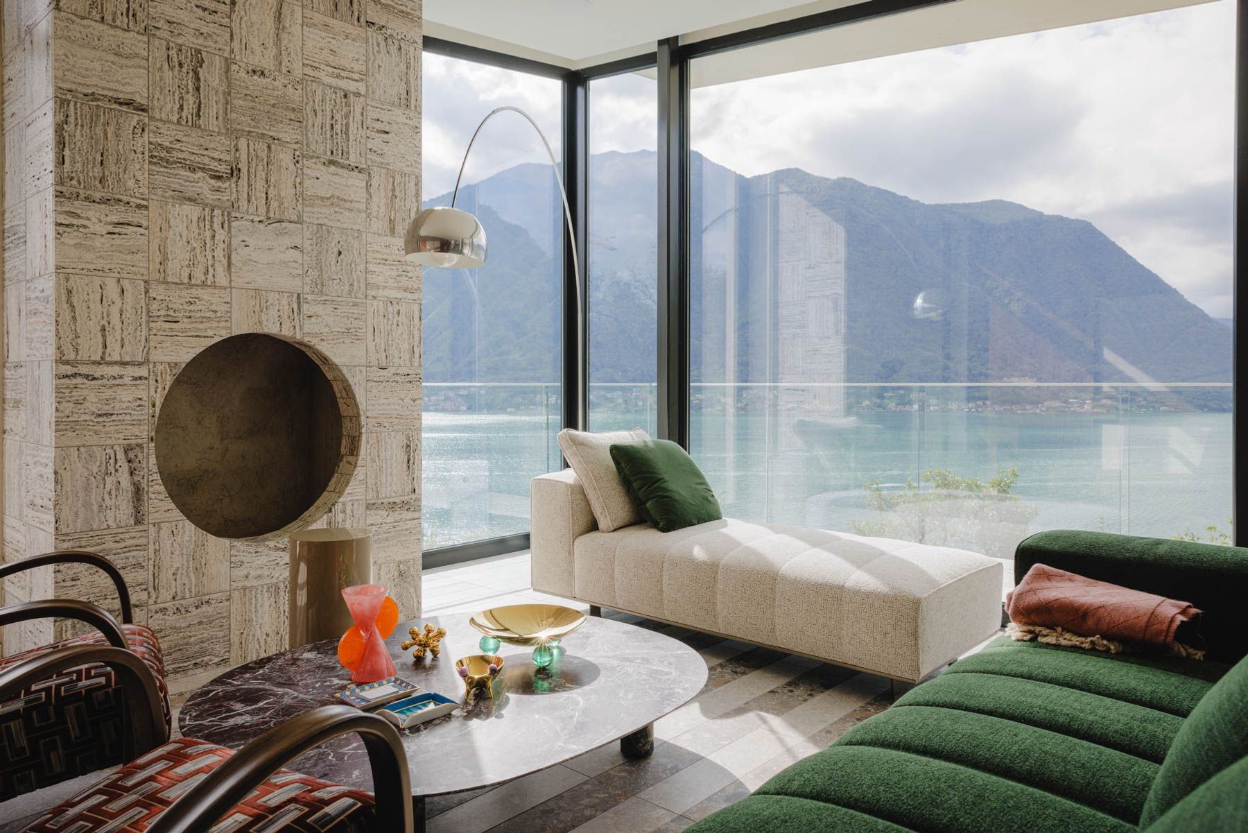 Luminora villa photo.