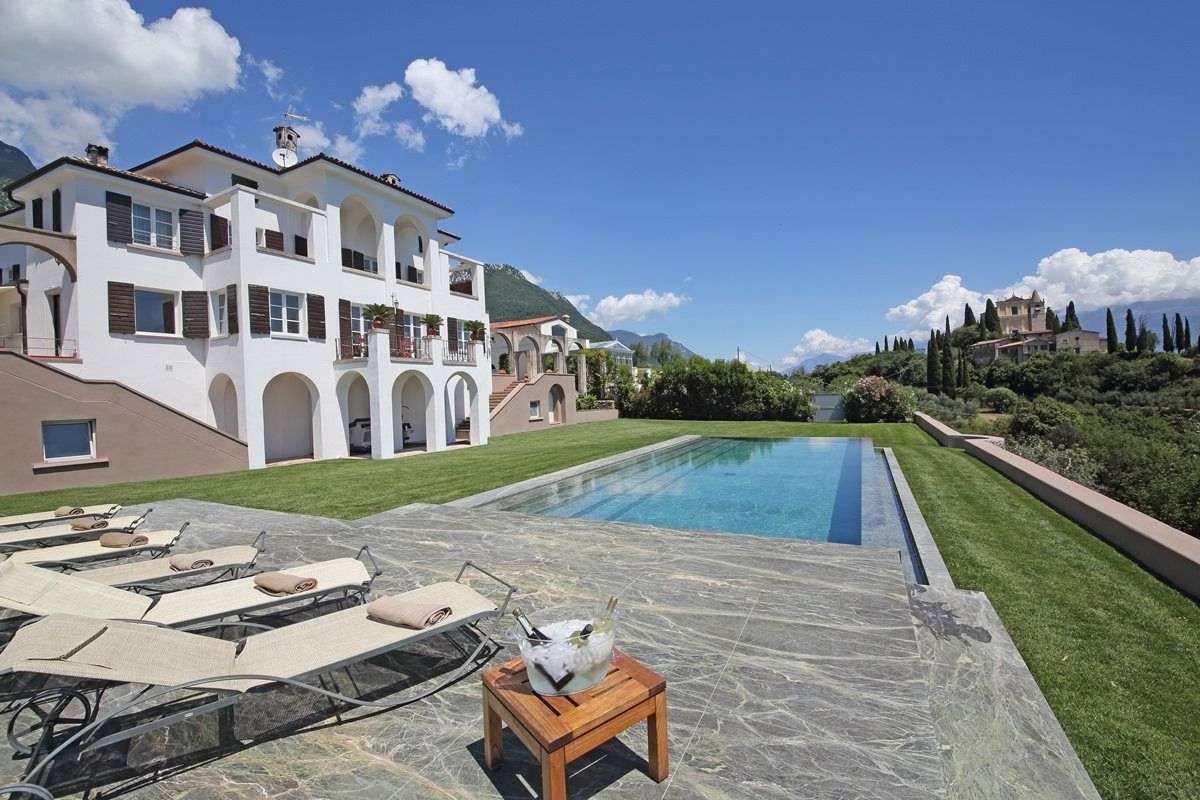Villa degli Archi villa photo.