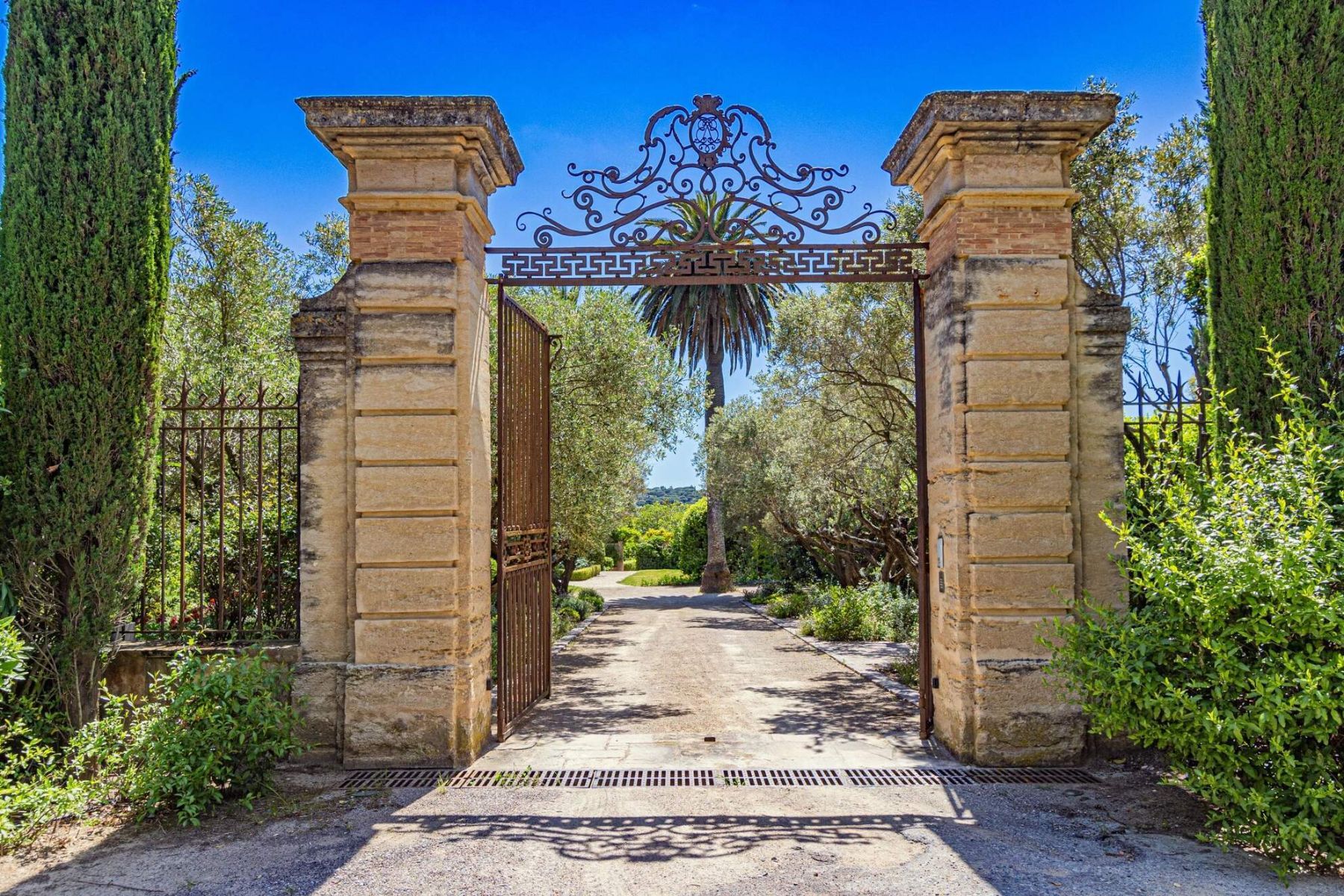 Domaine La Bougie villa photo.