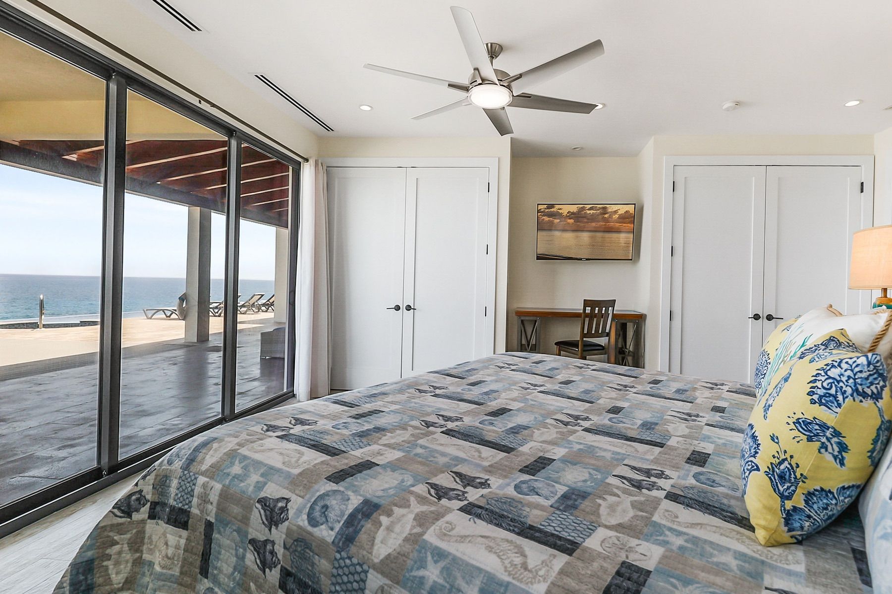 Bella Vista villa photo.