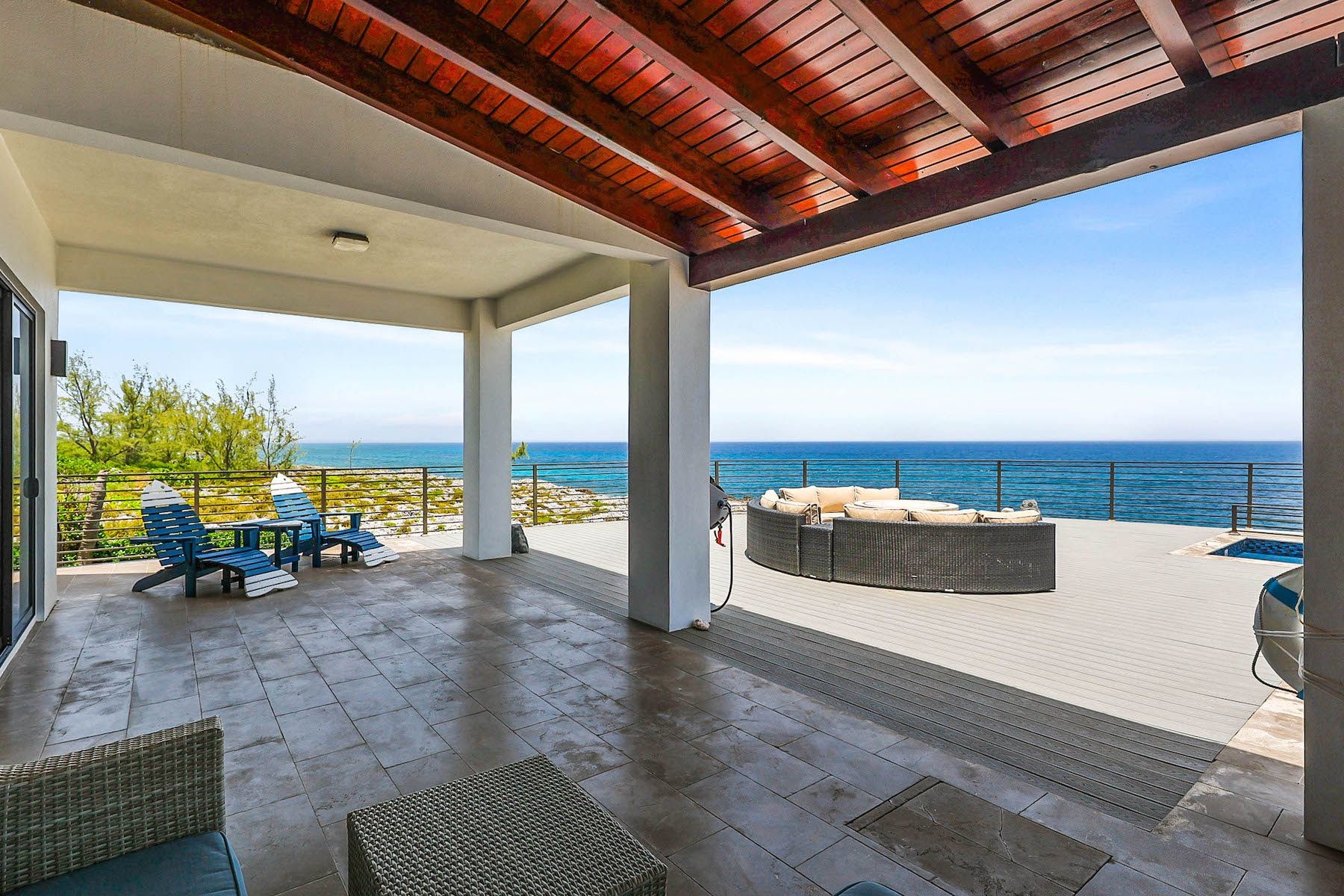 Bella Vista villa photo.