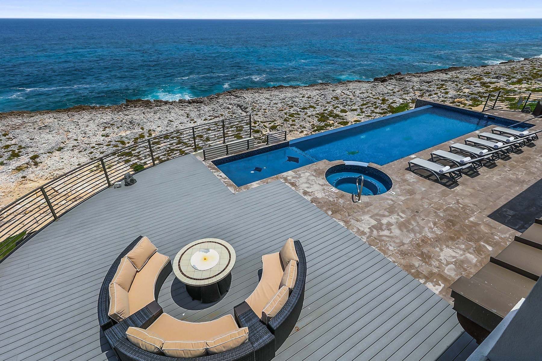 Bella Vista villa photo.