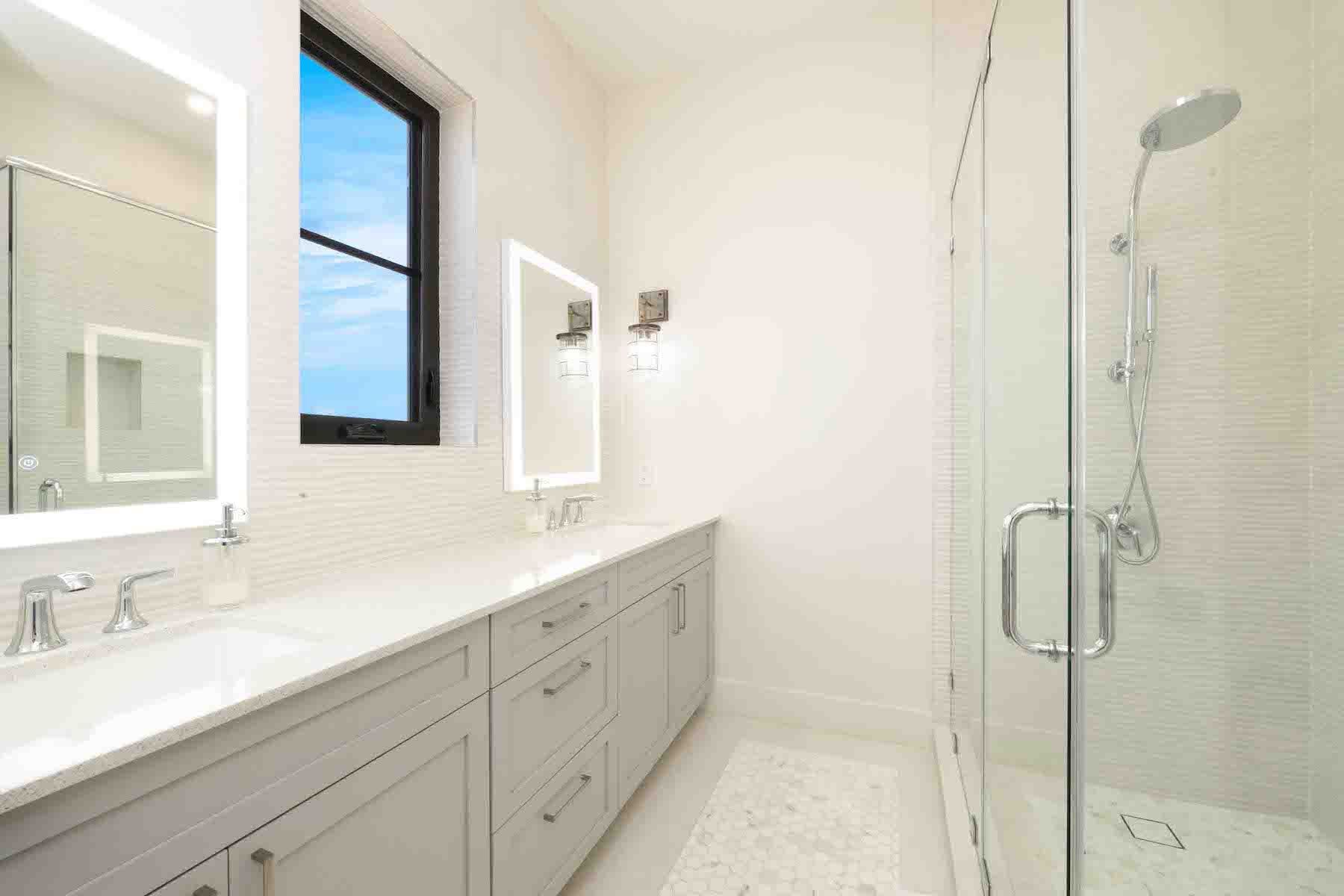 Primary Bedroom Ensuite