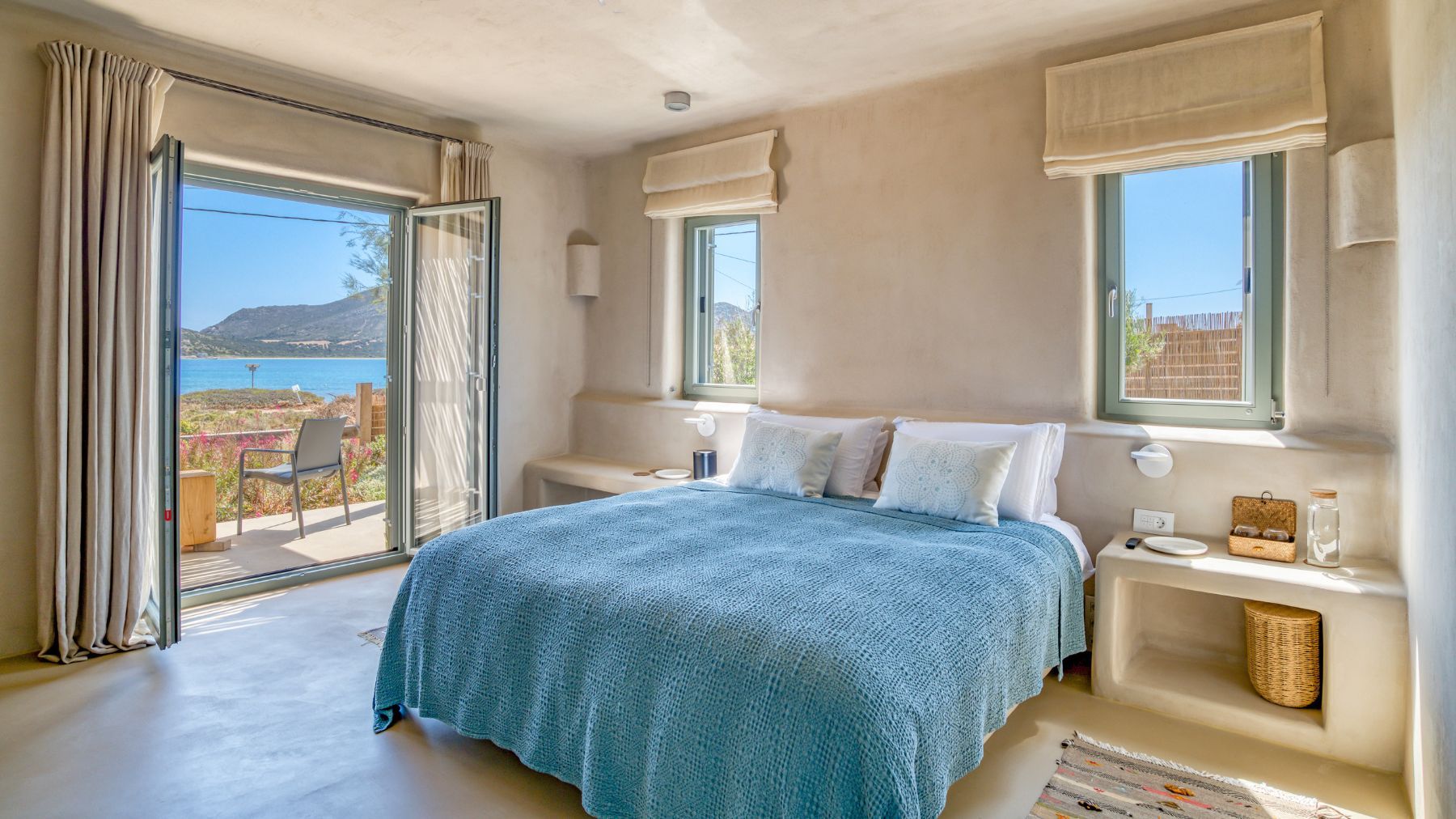 Alma villa photo.
