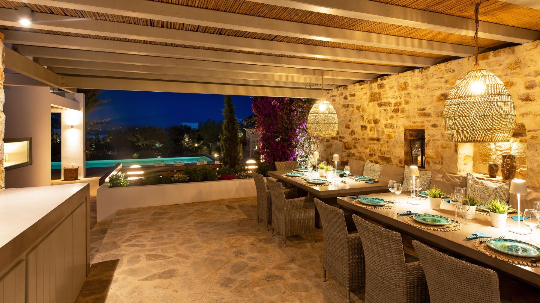 Bronte villa photo.