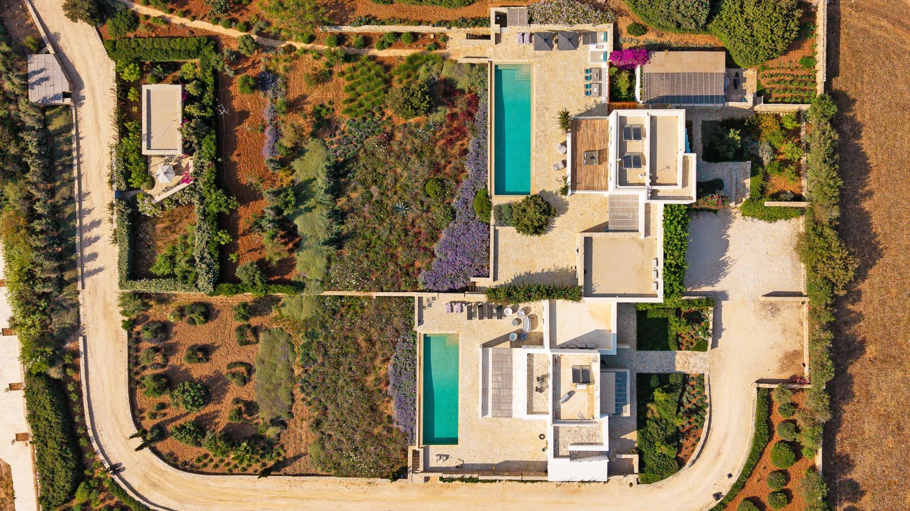 Bronte villa photo.